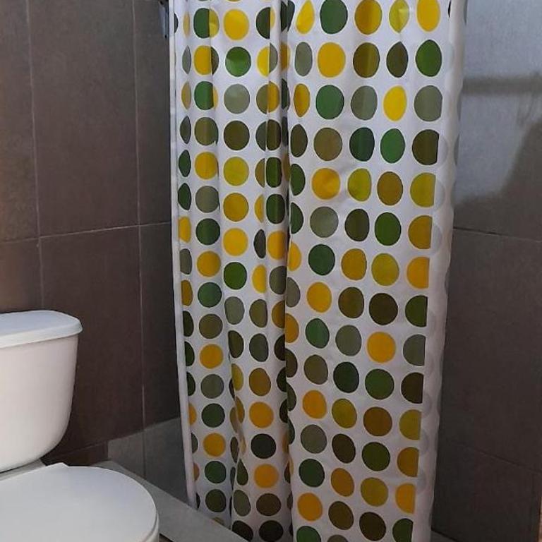 House 1 - One-Bedroom Apartment - 5