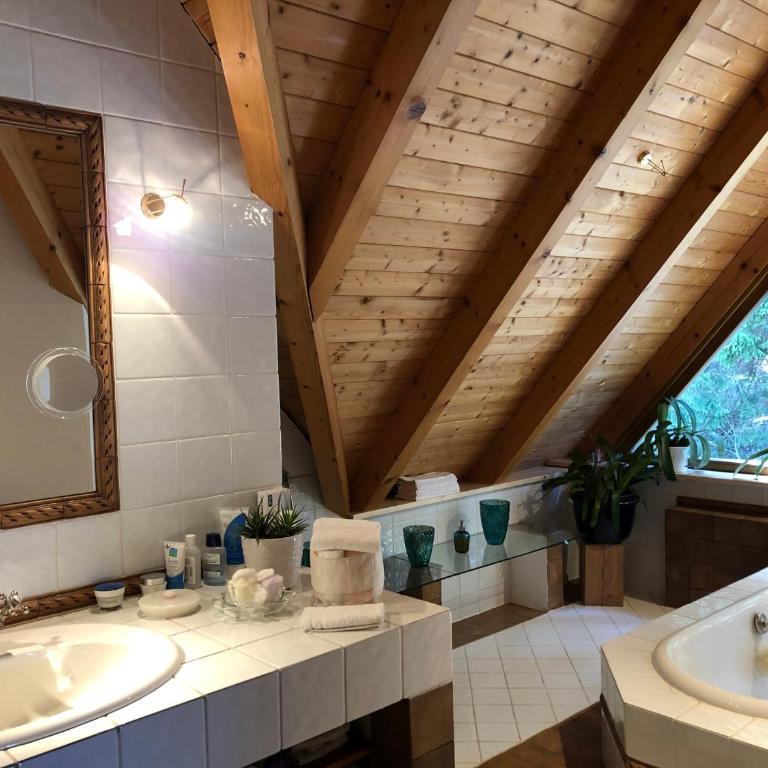 Charmantes Bauernhaus in erhöhter Aussichtslage - Villa mit 2 Schlafzimmern - 19