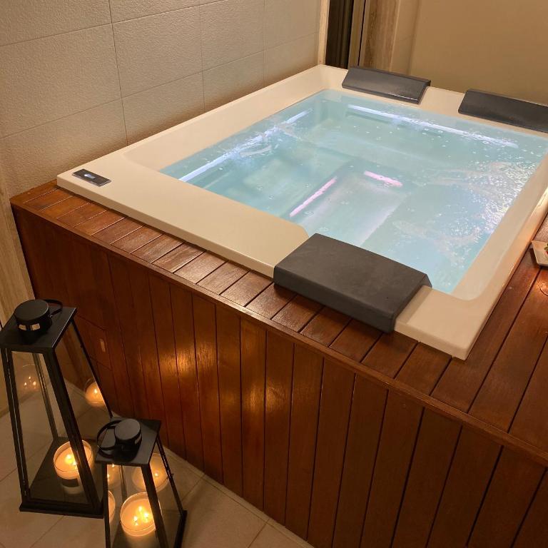 SETTANNI Sea Suites - Suite King con Vasca Idromassaggio - 1