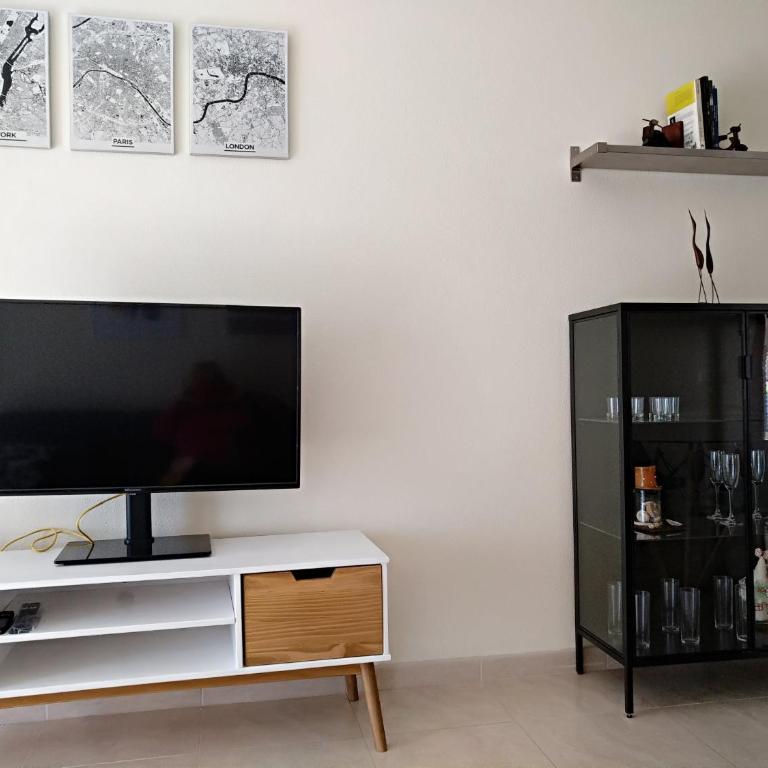 CHIA Home Star - Two-Bedroom Apartment - 5