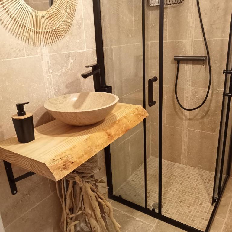 Bas de villa au chant des cigales - Appartement 1 Chambre - 14