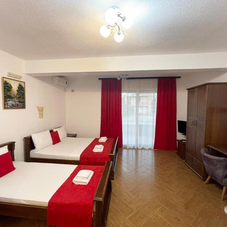 Apartmani Sejla - Triple Room with Balcony - 3