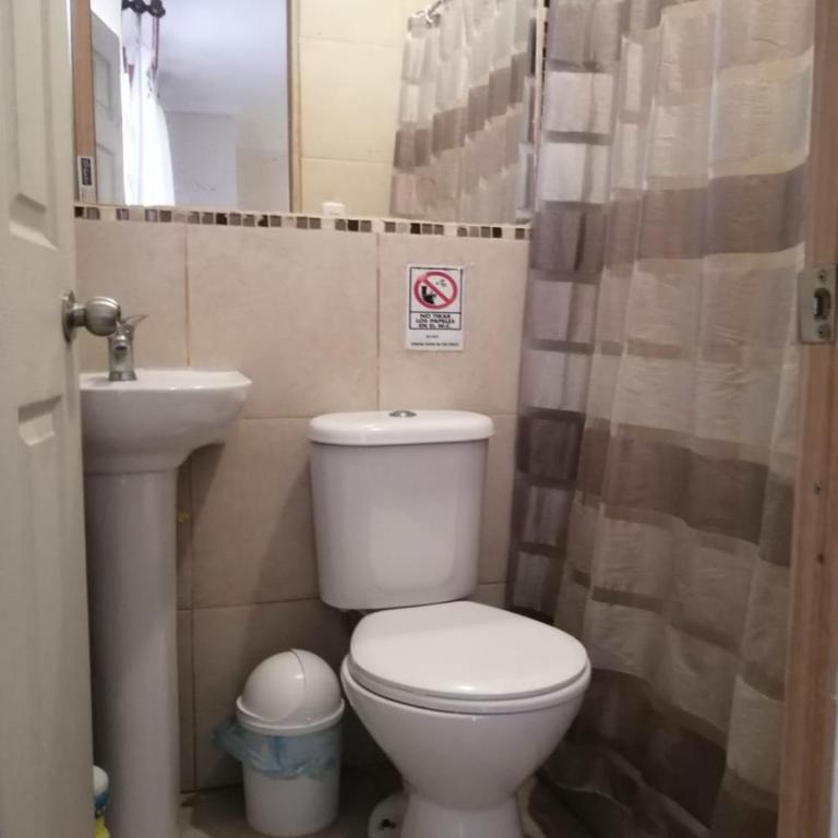 Hostal CacTus - Habitación Doble con baño privado - 3