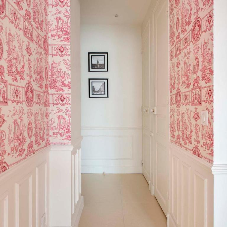 LE BEAU MARAIS - Luxury Apartments, AIR COND, LIFT - Deluxe King One-Bedroom with balcony GRENAT - 6