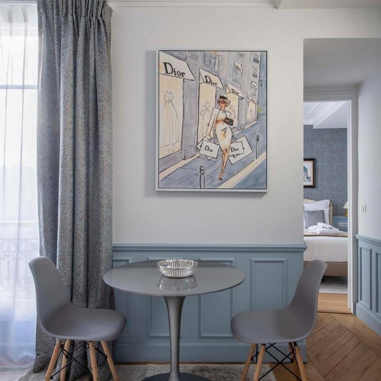 LE BEAU MARAIS - Luxury Apartments, AIR COND, LIFT - Deluxe Queen SUITE AGATE - 4