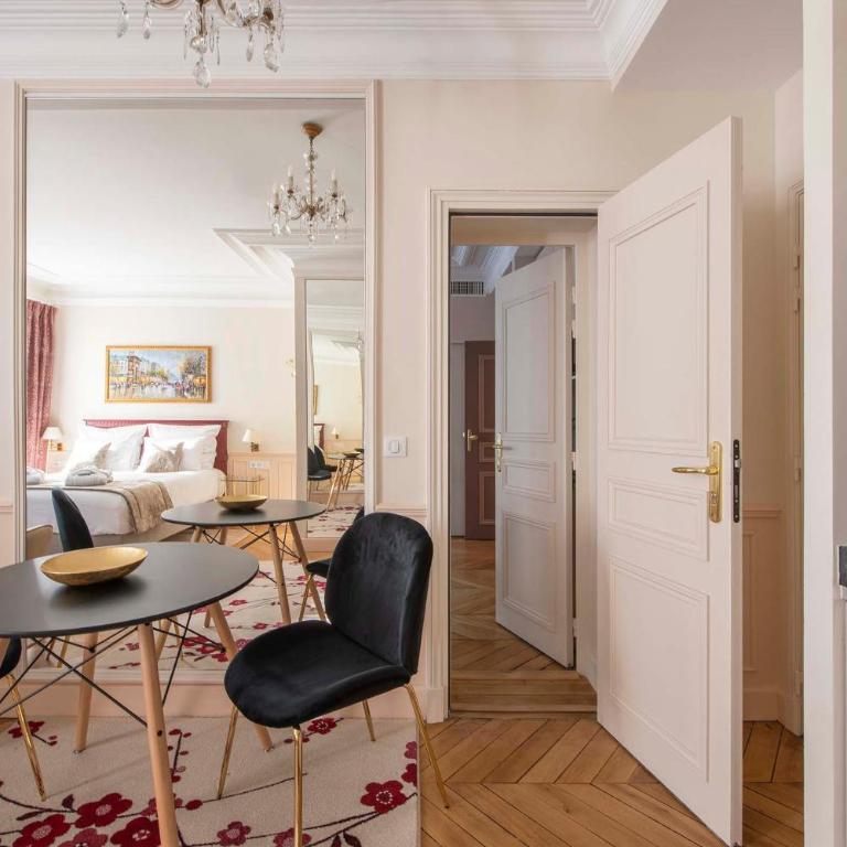 LE BEAU MARAIS - Luxury Apartments, AIR COND, LIFT - Deluxe Queen Studio AMBRE - 10