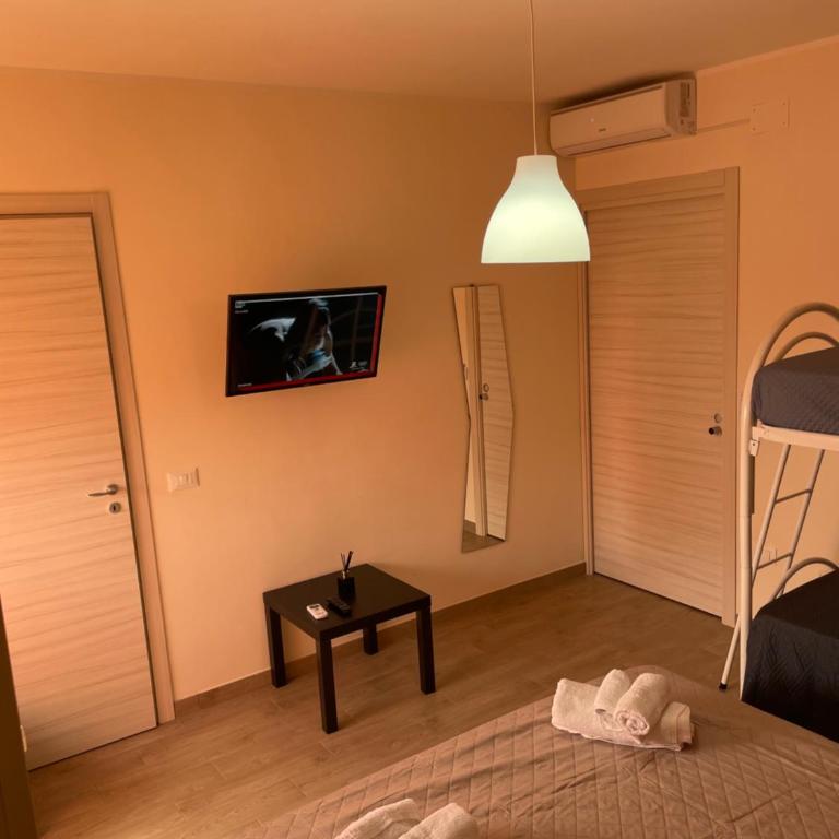 B&b Miramare Taranto - Three-Bedroom Apartment - 23