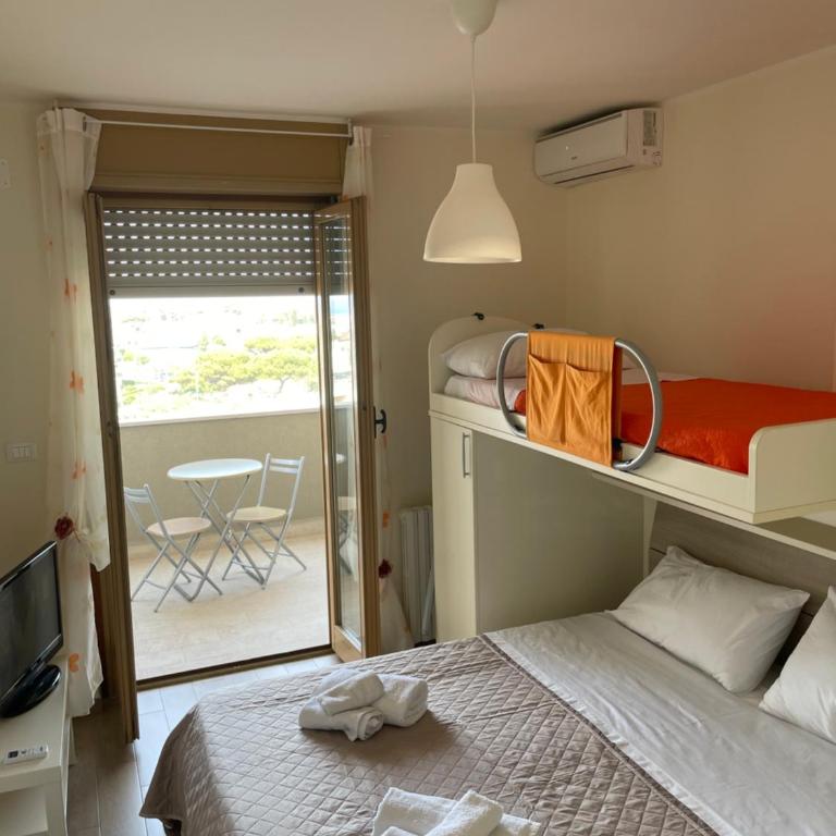 B&b Miramare Taranto - Three-Bedroom Apartment - 21