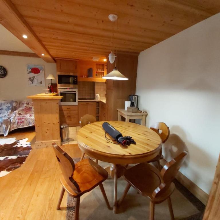 Appartement confortable avec accès direct aux pistes, parking et vue sur Bellevarde - FR-1-518-100 - Appartement - 3