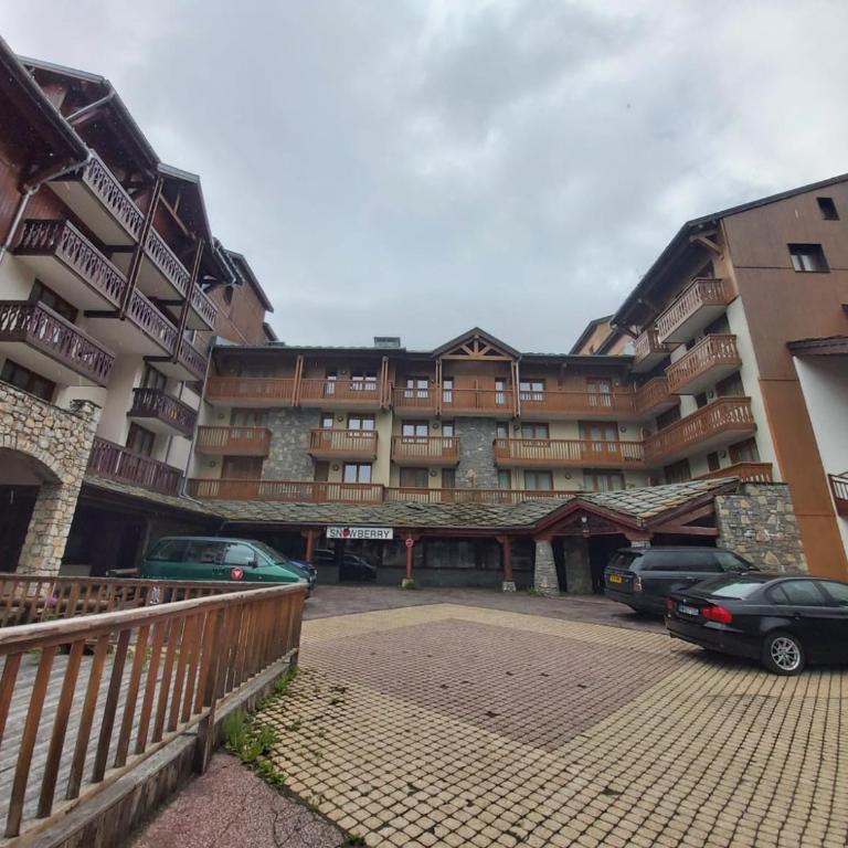 Appartement confortable avec accès direct aux pistes, parking et vue sur Bellevarde - FR-1-518-100 - Appartement - 9