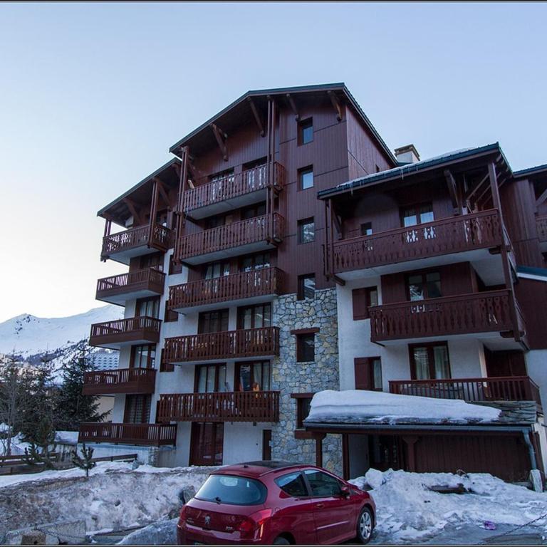 Studio rénové avec mezzanine – Centre Val-d'Isère - FR-1-518-123 - Studio - 2
