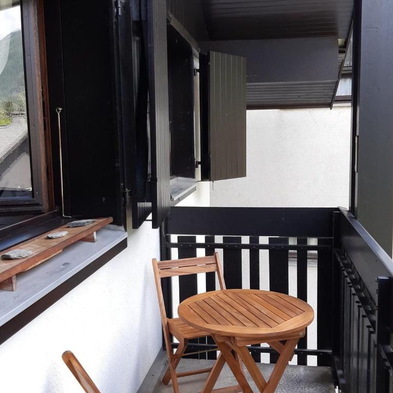 T2 calme avec parking et wifi à Chamonix - FR-1-517-64 - Apartamento - 8