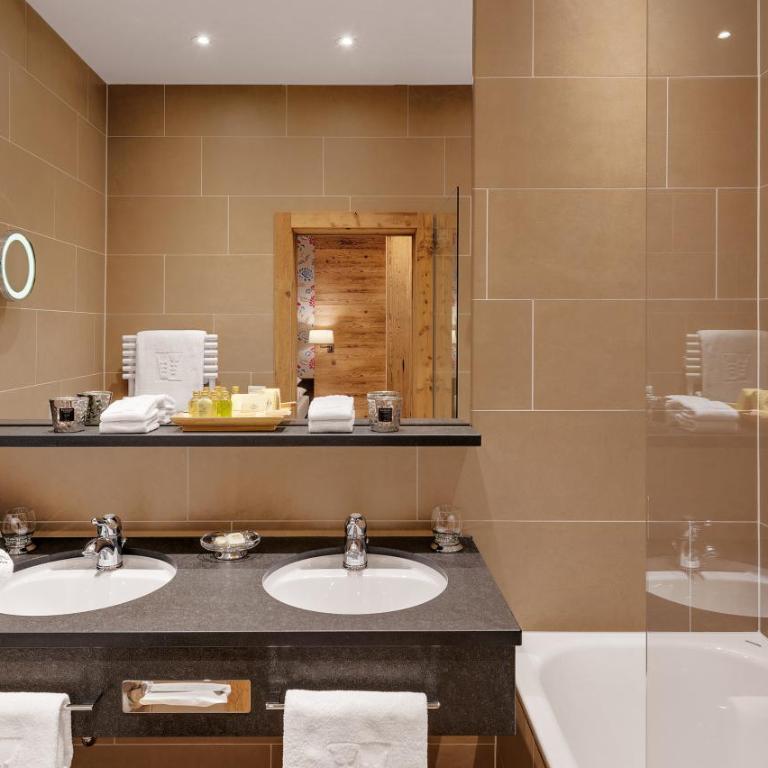Morosani Schweizerhof - Deluxe Doppelzimmer - 5