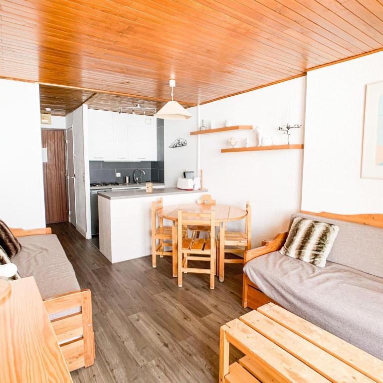 Appartement 2 pièces confortable, balcon, animaux acceptés - FR-1-502-285 - Appartamento - 2