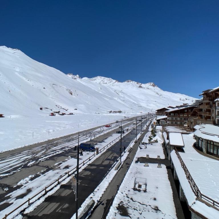 Appartement spacieux ski aux pieds avec balcon pour 6 personnes - FR-1-502-289 - Apartment - 5