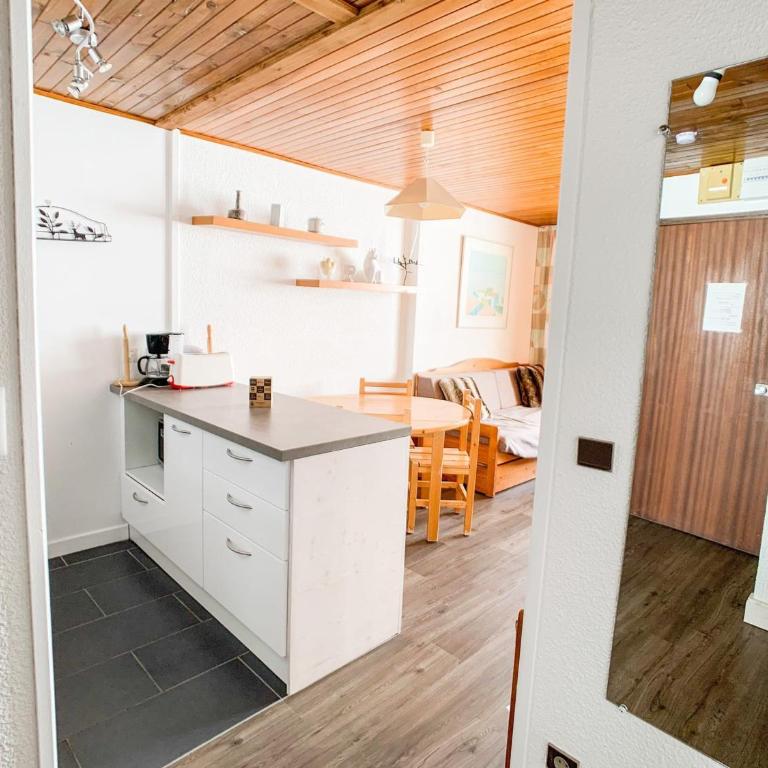 Appartement 2 pièces confortable, balcon, animaux acceptés - FR-1-502-285 - Appartamento - 12