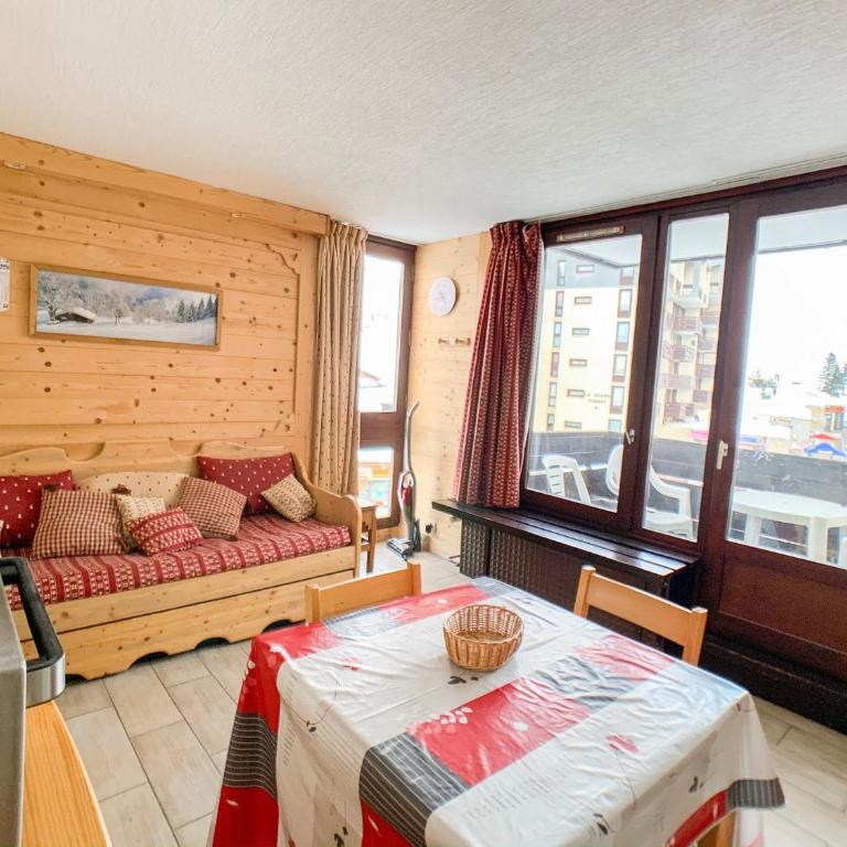 Studio rénové proche pistes et commerces avec balcon, animaux admis - FR-1-502-311 - Studio - 7