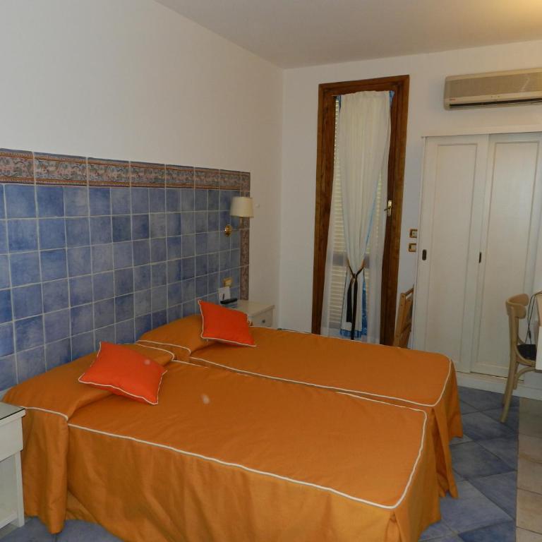 Hotel Punta Mesco - Camera Doppia con Letti Singoli - 3