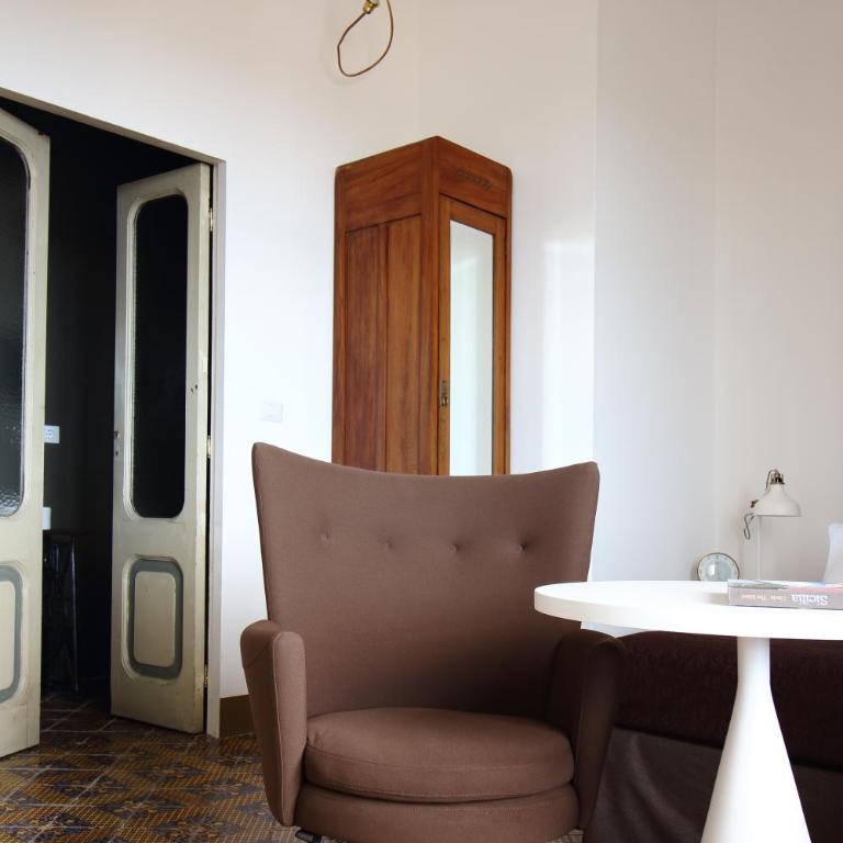 Melodia3 Suites Noto - Camera Matrimoniale con Vista Mare - 2