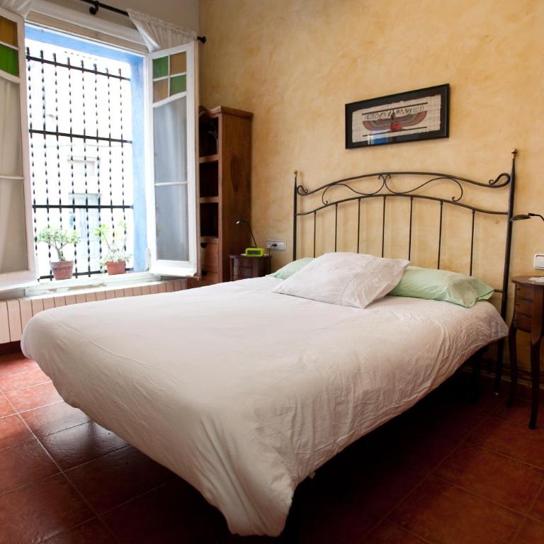 Holiday home La casa azul - Three-Bedroom Townhouse - 9