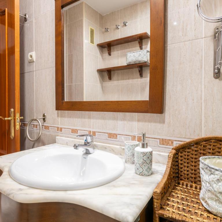 Apartamento Capuchinos Centro by Renthas - Apartamento de 2 dormitorios - 19