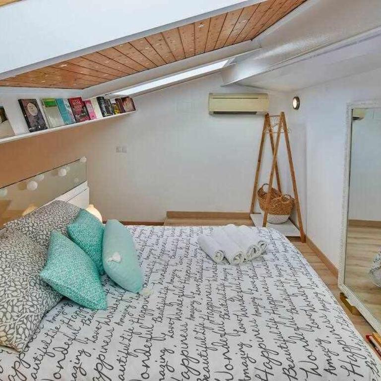 Apartamento dúplex Rei Martí, Girona - Apartamento de 1 dormitorio - 20