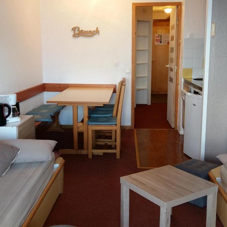 Appart cosy, accès pistes, mezzanine, casier à skis, animaux admis - Apartment mit 1 Schlafzimmer - 2