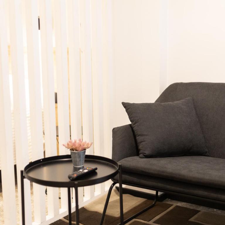 Apartamentos Mk77 León - LaHoz - Estudio con terraza - 13