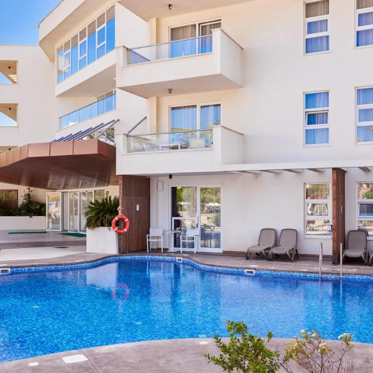 Azul Beach Resort Montenegro by Karisma - All Inclusive - Premium Two Bedroom Swim Up Suite - 1