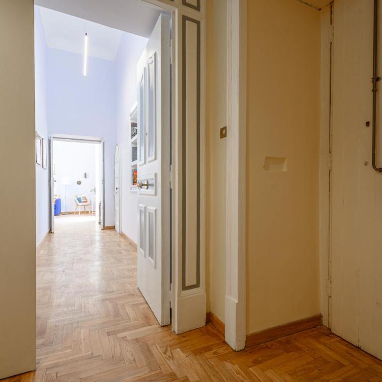 Viale Calascione 7 - Appartamento - 23