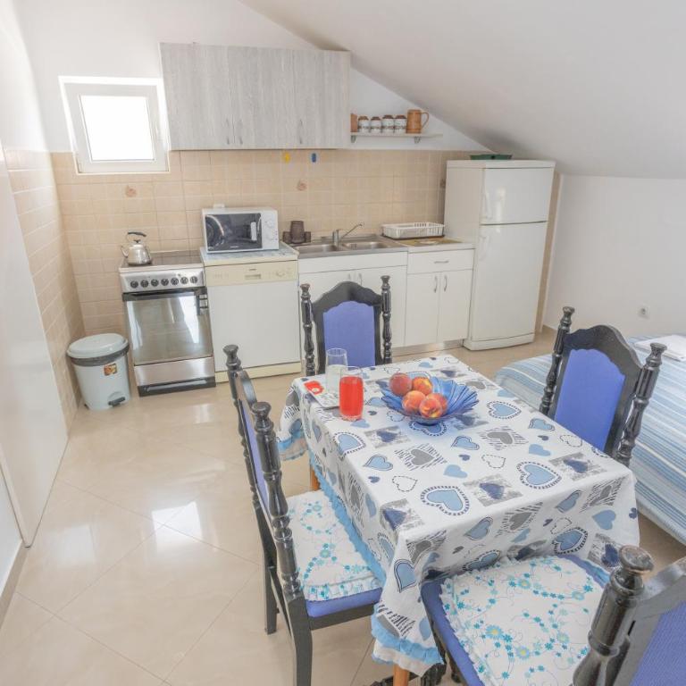 Adriana Apartments - Comfort One-Bedroom Apartment with Sea View - 23