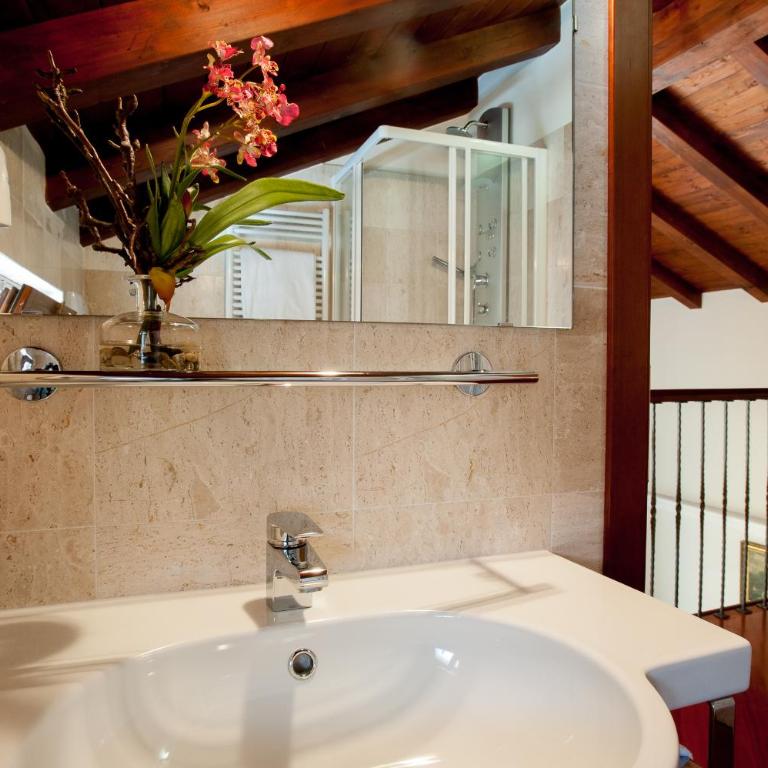 Hotel Flora - Suite con Terrazza - 3
