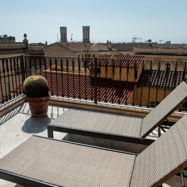 Hotel Flora - Suite con Terrazza - 6