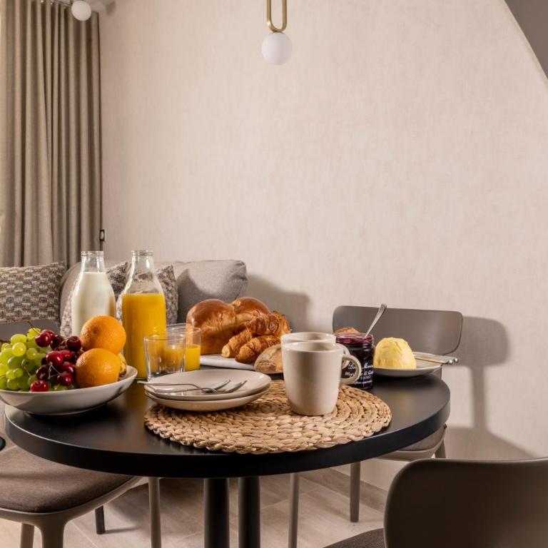 Yuna Saint-Honoré - Serviced Apartments - Appartement 1 Chambre Vue Cour - 30m2 - 16