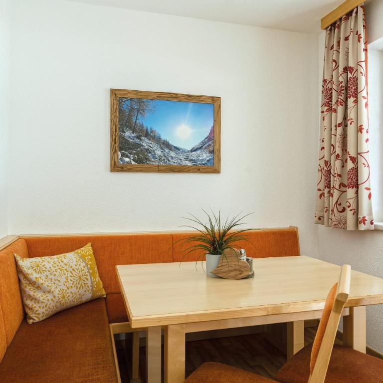 Apart Garni Astrada - Apartment mit 1 Schlafzimmer und Balkon - 5