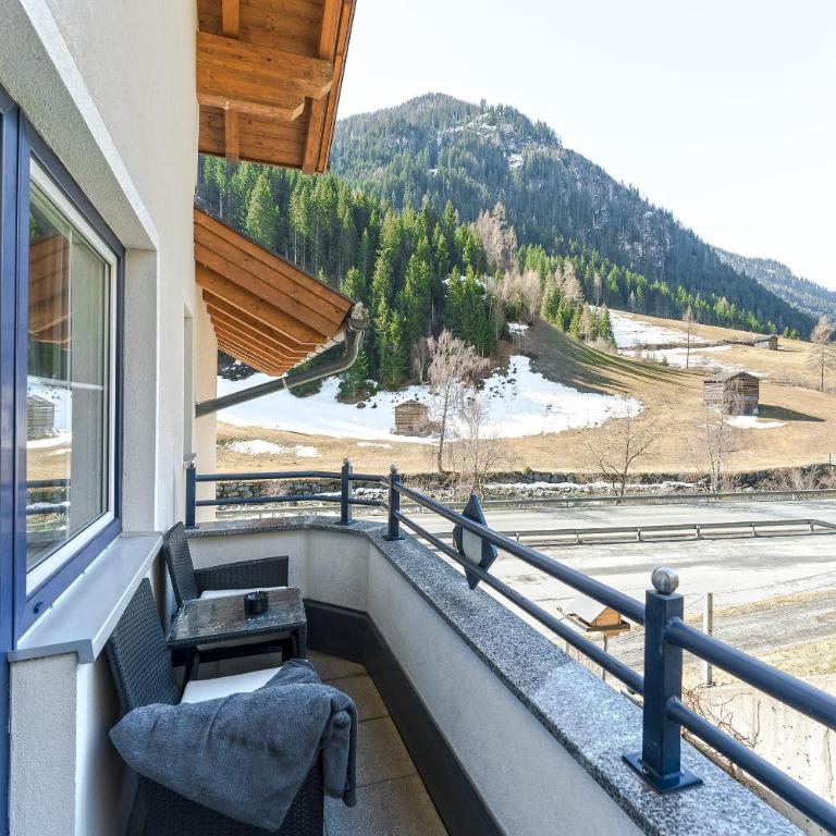 Apart Garni Astrada - Apartment mit 2 Schlafzimmern und Balkon - 2