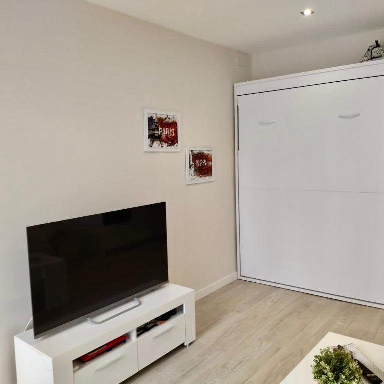 Coconut Design Studio in the Heart of Nogalera City Center Torremolinos BY NAMASTE ELITE - Apartamento Estudio - 6