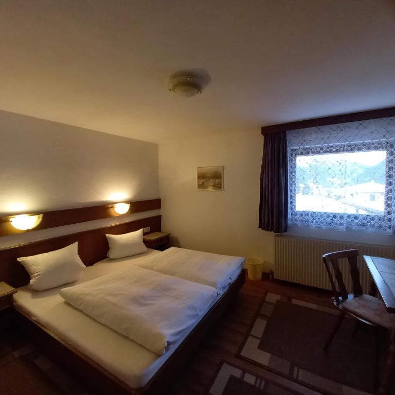 Haus Tannegg - Doppelzimmer - 1