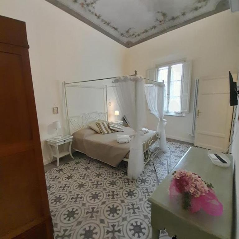 B&B Villino Luschi Pisa Centro - Ampia Camera Matrimoniale - 1