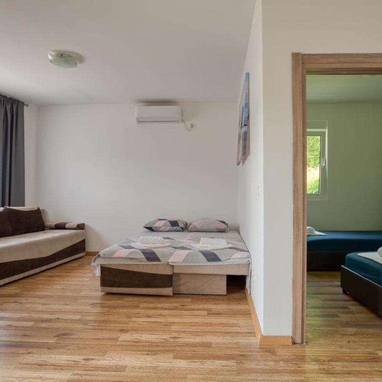 Apartmani Čukić Rafailovići - Deluks Apartman - 8