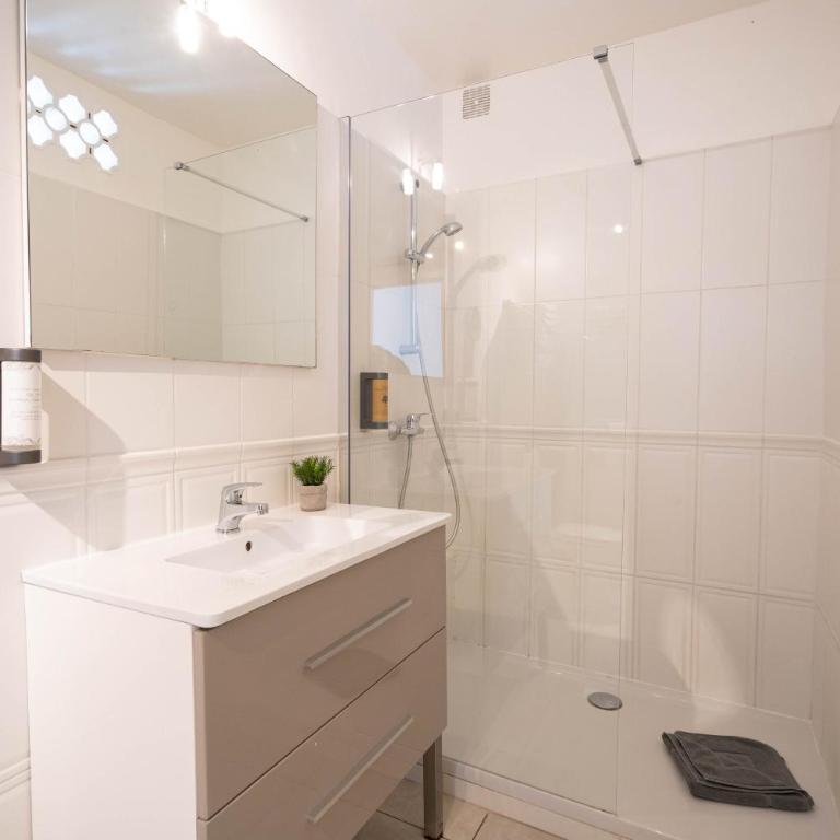 Hôtel Le Méditerranée - Chambre Quadruple - 4