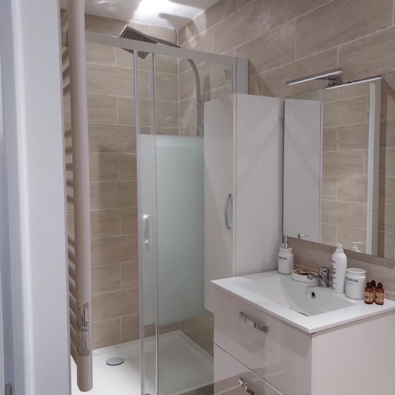 Toulon, soleil et douceur I - Appartement 1 Chambre - Vue sur Jardin - 19