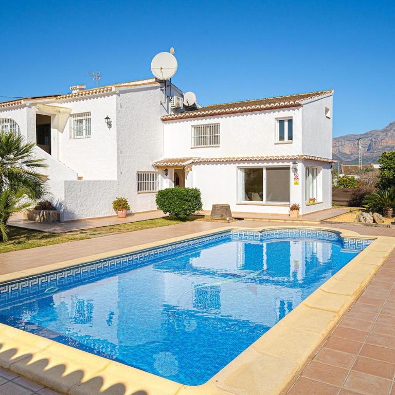 Villa Esther - Casa - 2