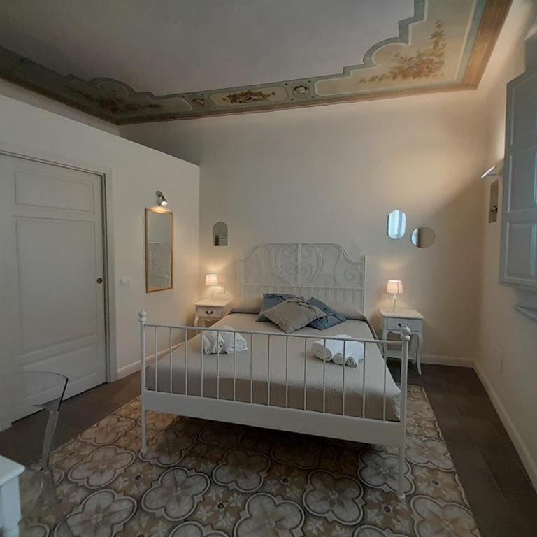 B&B Villino Luschi Pisa Centro - Camera Matrimoniale con Bagno Privato - 5