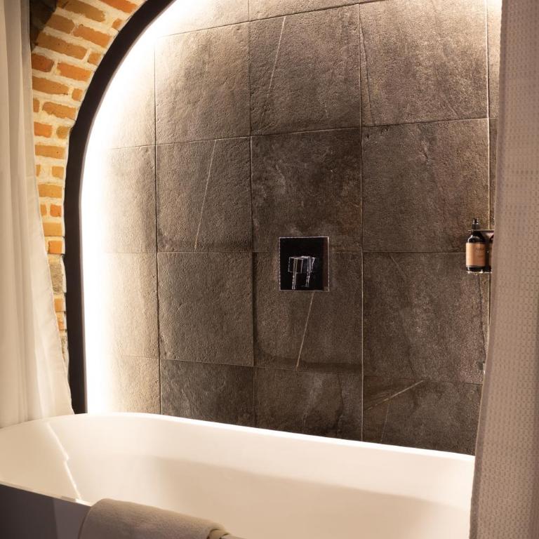 Hotel Boutique Casona de Santa Clara - Suite Deluxe con cama extragrande - 3