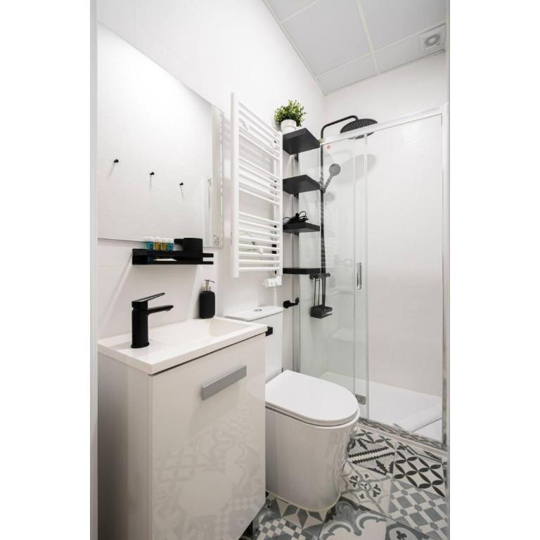 Apartamento amarillo en Atocha - One-Bedroom Apartment - 3