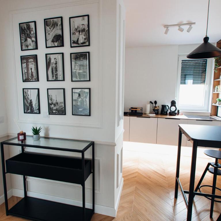 Stan na dan - Chic Home Banja Luka - Two-Bedroom Apartment - 28