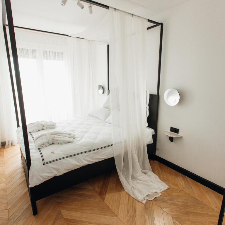 Stan na dan - Chic Home Banja Luka - Two-Bedroom Apartment - 24