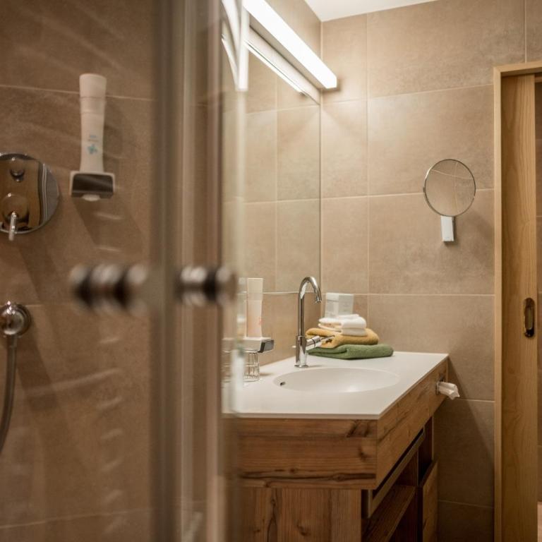Hotel Schwaigerhof - Doppelzimmer mit Balkon - 1
