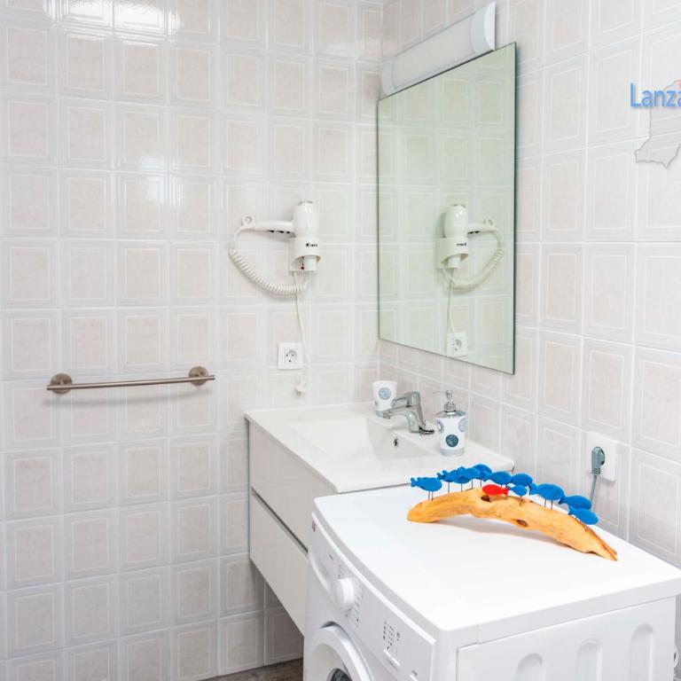 Vivienda Vacacional Casita del Mar - One-Bedroom Apartment - 7